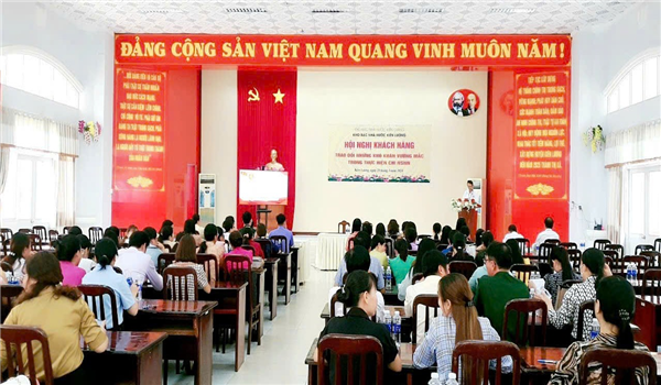 Kho bạc Nhà nước Kiên Lương về đích: “Thanh toán tự động tiền điện thoại, Internet, tiền điện, tiền nước theo văn bản ủy quyền của đơn vị sử dụng ngân sách qua hệ thống dịch vụ công trực tuyến’’